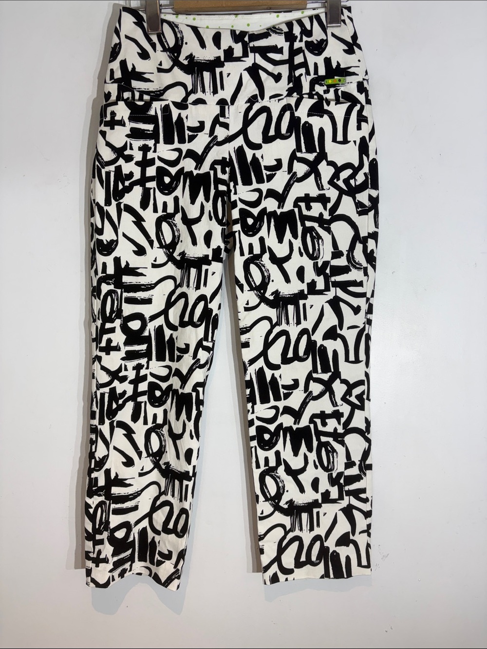 Swing Control Graphic Print Crop Pants Black White Stretch Slim Size 0